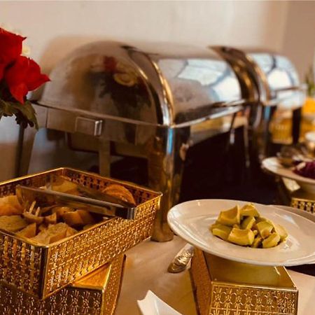 Hotel Vendome Douala Eksteriør bilde