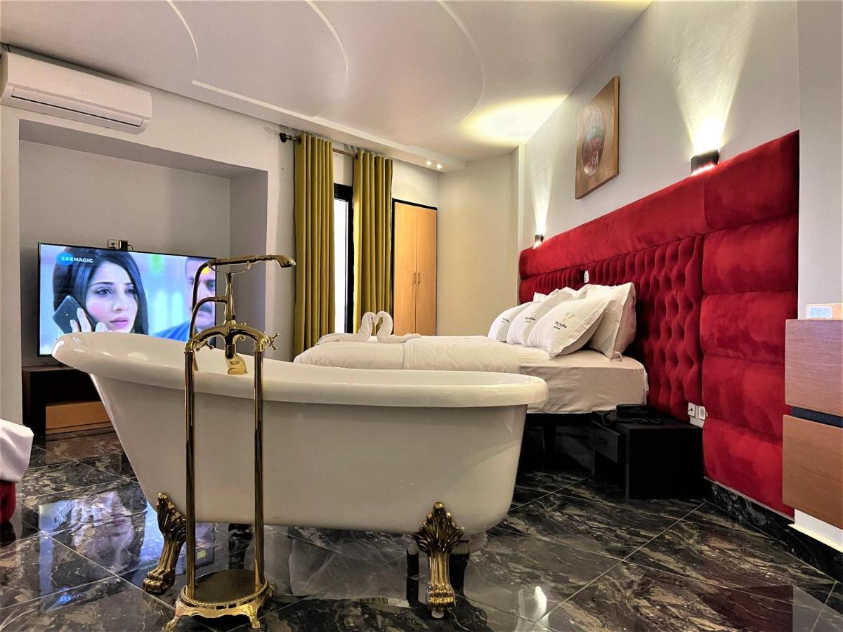 Hotel Vendome Douala Eksteriør bilde