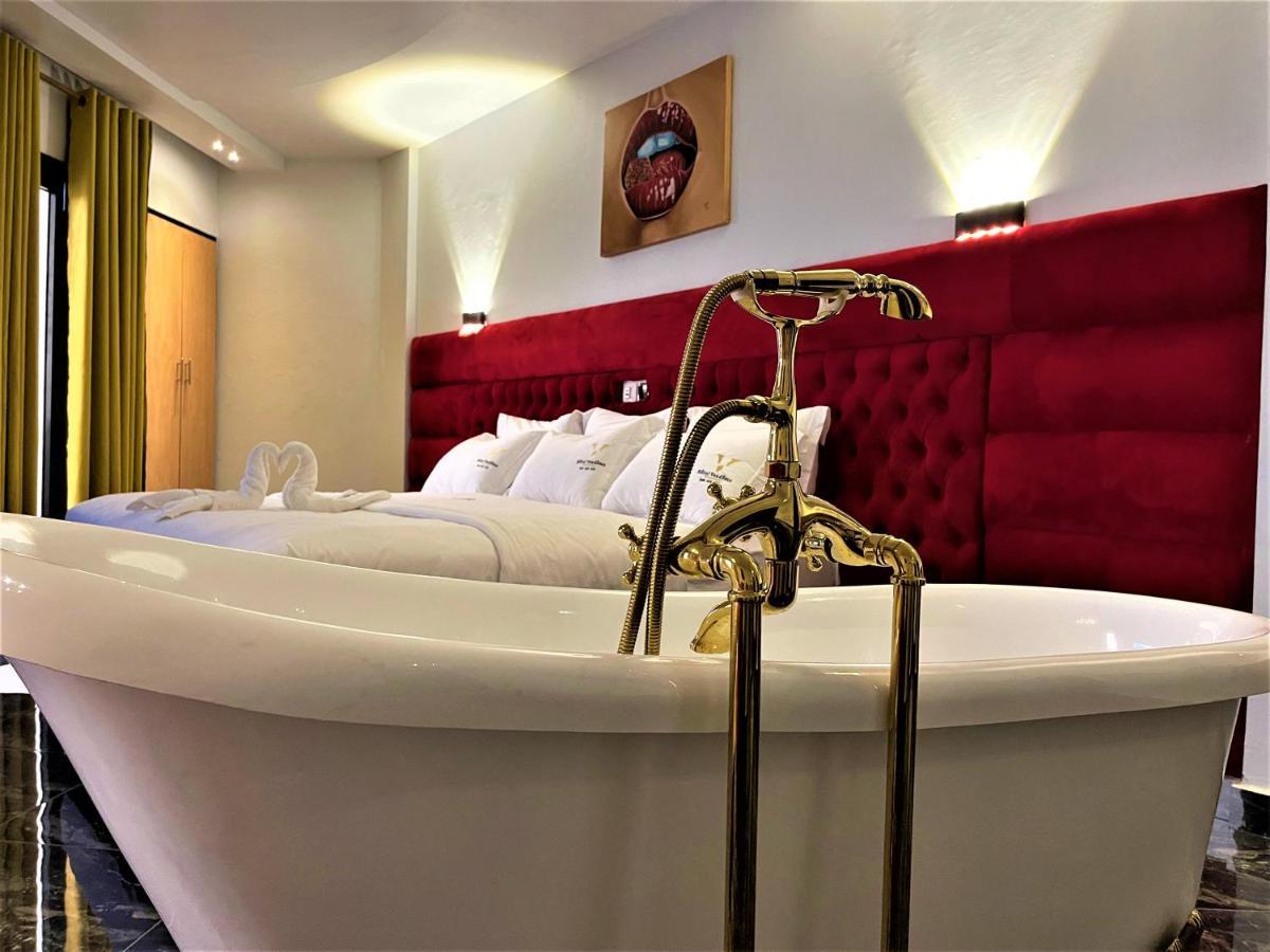 Hotel Vendome Douala Eksteriør bilde
