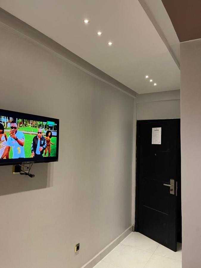 Hotel Vendome Douala Eksteriør bilde