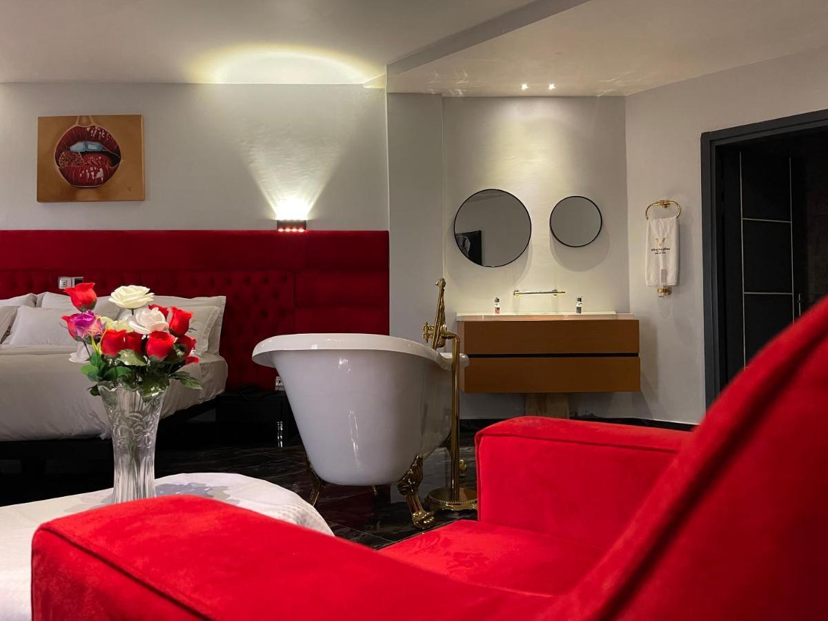 Hotel Vendome Douala Eksteriør bilde