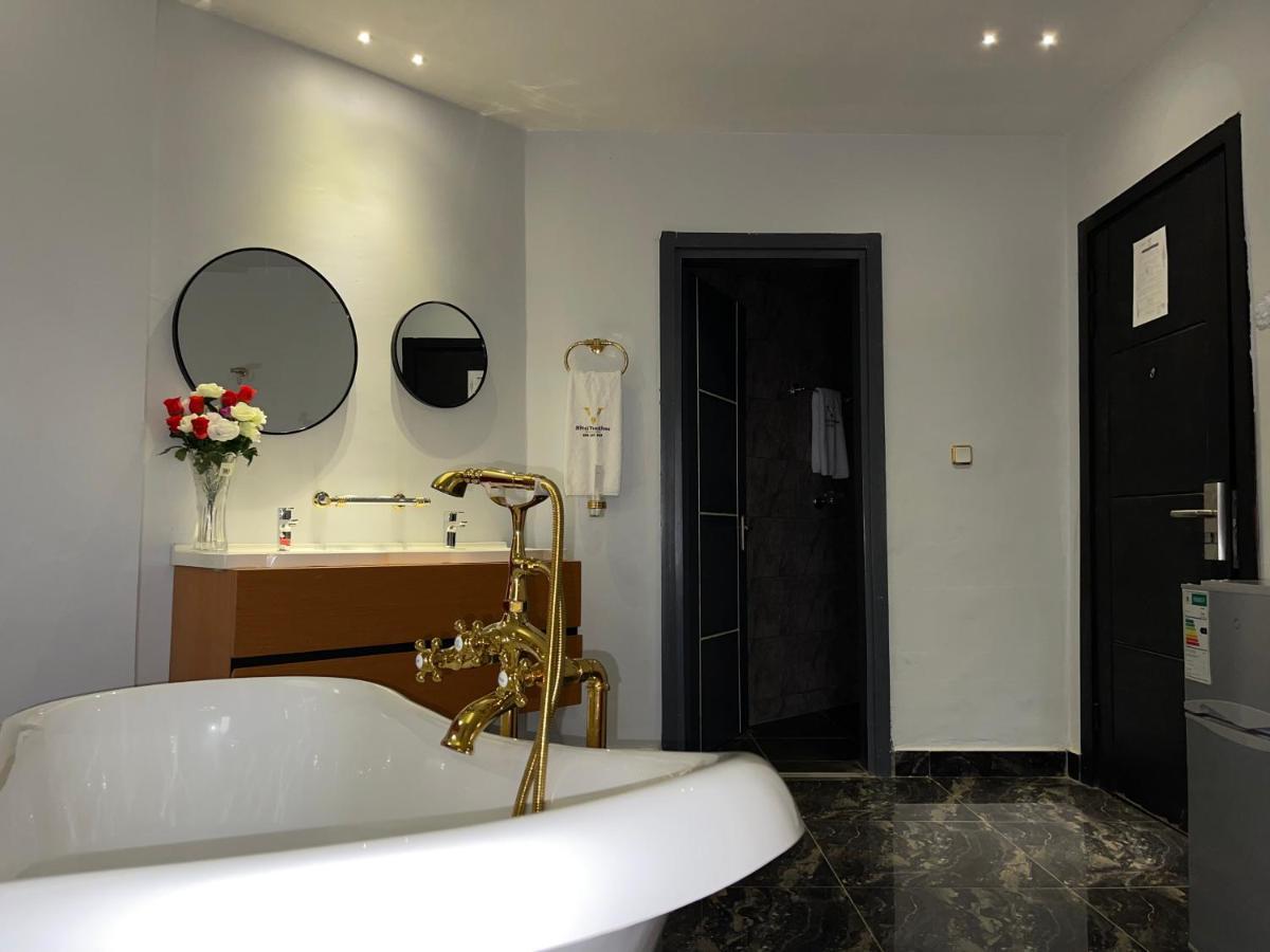 Hotel Vendome Douala Eksteriør bilde