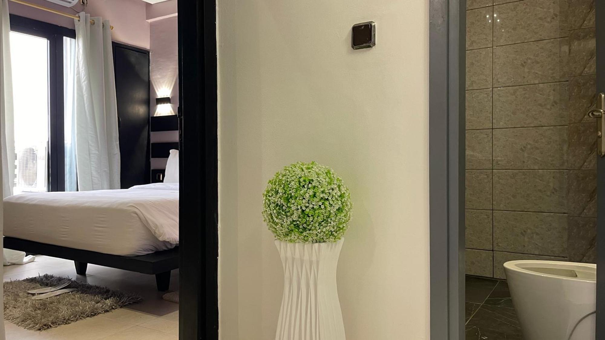 Hotel Vendome Douala Eksteriør bilde